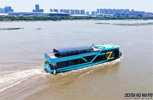 福州兩江四岸第三艘新能源電動(dòng)游船開啟試運(yùn)營
