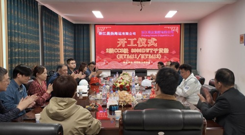 pŞRl(f)촬٫@ɓP\8000؛ӆ