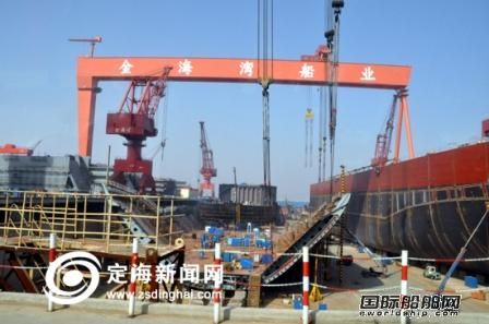 金海重工8月份 6艘船舶出入塢